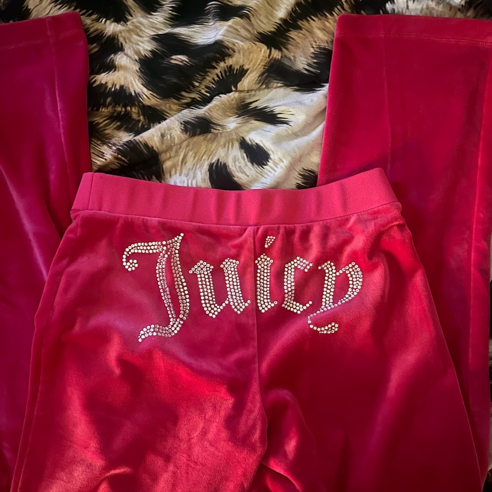 Juicy Couture Hot Pink Velour Sweatpants with Rhinestone 'Juicy' Logo